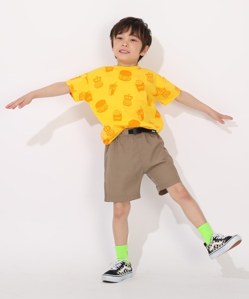 BABYDOLL（ベビードール）の「【プチプラ】WEB限定 総柄Tシャツ 1355K（Tシャツ/カットソー・キッズ・マスタード/ブルー/オレンジ/ホワイト/ライトブルー/ブラック/オフホワイト/レッド・90cm/110cm/100cm/120cm/130cm/140cm）」の13枚目の写真