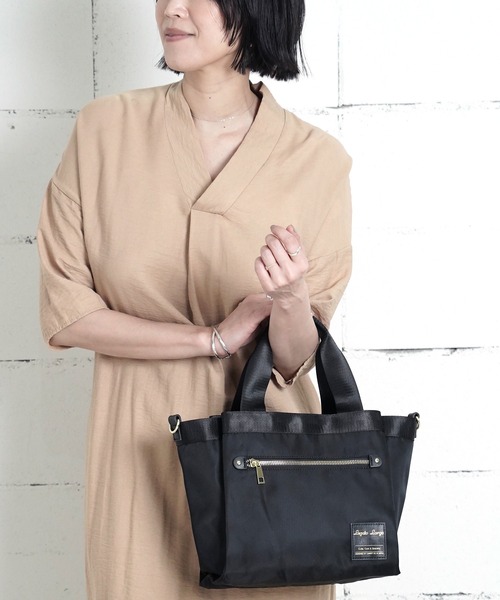 Legato Largo（レガートラルゴ）の「"02"≪Legato Largo≫ALL DAY/オールデイ 10ポケット バイカラー 2WAY ショルダーバッグ（バックパック/リュック・レディース・ブラック/グレー/サンドベージュ/ネイビー・ONE SIZE）」の6枚目の写真