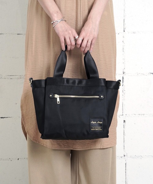 Legato Largo（レガートラルゴ）の「"02"≪Legato Largo≫ALL DAY/オールデイ 10ポケット バイカラー 2WAY ショルダーバッグ（バックパック/リュック・レディース・ブラック/グレー/サンドベージュ/ネイビー・ONE SIZE）」の7枚目の写真