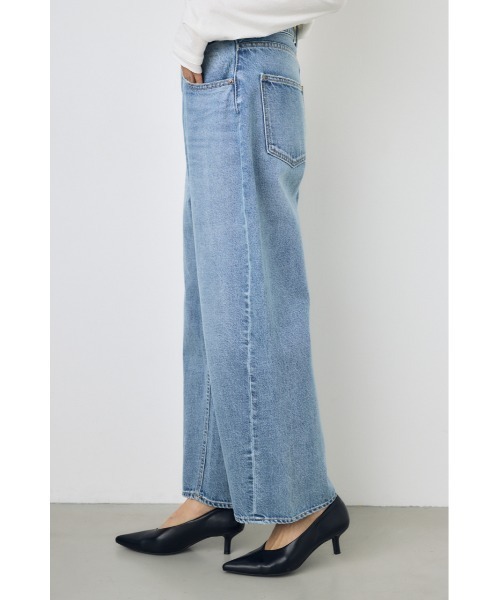 AZUL by moussy(アズールバイマウジー)の「【サイズ,身長別画像あり】AZUL DENIM ワイドカーブデニム(デニムパンツ・レディース・ブルー・24inch/25inch/26inch)」の4枚目の写真