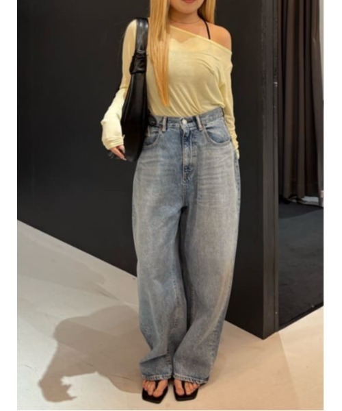 AZUL by moussy(アズールバイマウジー)の「【サイズ,身長別画像あり】AZUL DENIM ワイドカーブデニム(デニムパンツ・レディース・ブルー・24inch/25inch/26inch)」の13枚目の写真