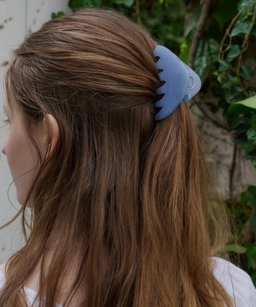 GIUNON(ジウノン)の「pastel triangle vance clip / パステルトライアングルバンスクリップ(バレッタ/ヘアクリップ・レディース・ミント/ピンク/ブルー/アイボリー・FREE)」の3枚目の写真