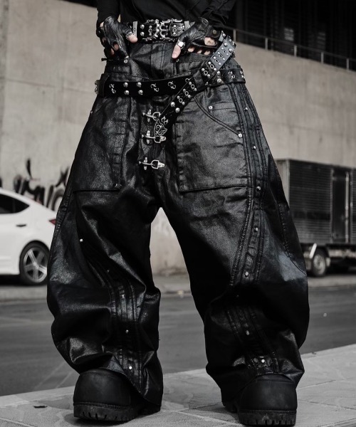 RICH(リッチ)の「【RICH】Mock Double Waist Wide Leg Pants / 【リッチ】モックダブルウエストワイドデニムパンツ<着用動画あり>(デニムパンツ・メンズ・ブラック・02/01)」の1枚目の写真