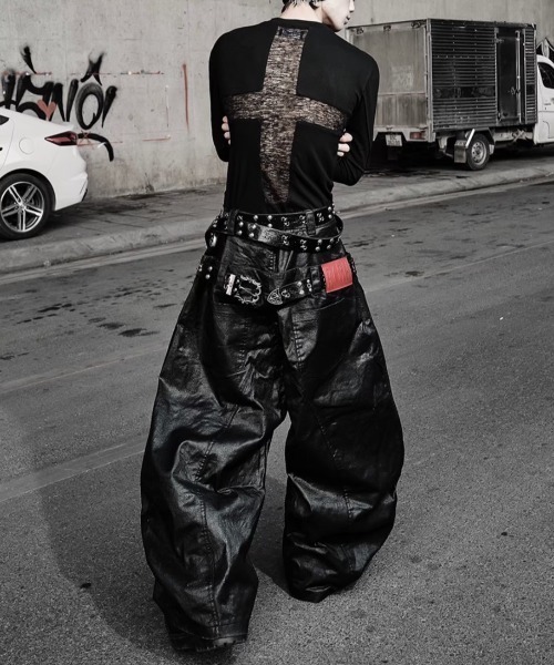 RICH(リッチ)の「【RICH】Mock Double Waist Wide Leg Pants / 【リッチ】モックダブルウエストワイドデニムパンツ<着用動画あり>(デニムパンツ・メンズ・ブラック・02/01)」の7枚目の写真