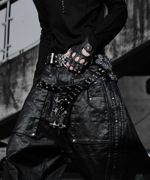 RICH(リッチ)の「【RICH】Mock Double Waist Wide Leg Pants / 【リッチ】モックダブルウエストワイドデニムパンツ<着用動画あり>(デニムパンツ・メンズ・ブラック・02/01)」の3枚目の写真