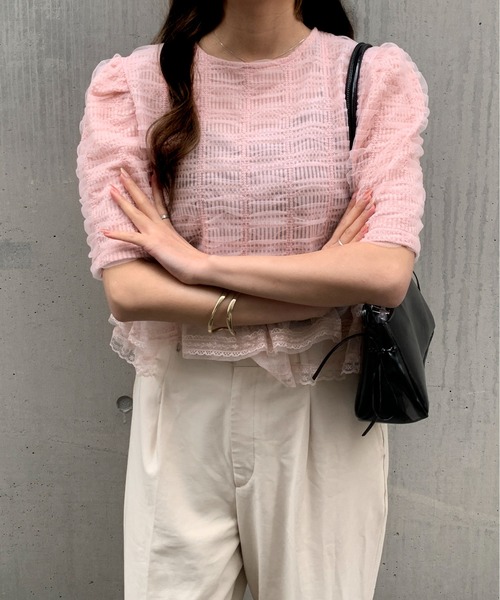 Maison Calme(メゾンカルム)の「【26年春夏新作】チュールドッキングペプラムパフスリーブUネックカットソー(Tシャツ/カットソー・レディース・ホワイト/ピンク・F)」の17枚目の写真