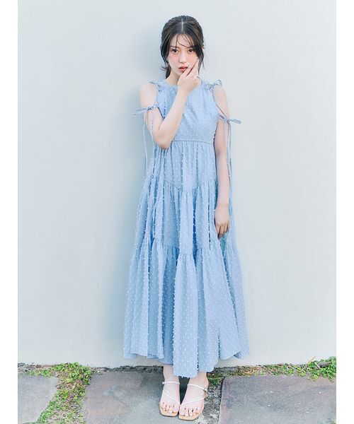 SNIDEL（スナイデル）の「ドビードットティアードワンピース（ワンピース・レディース・オフホワイト/ブラック/ライトブルー・0/1）」の20枚目の写真