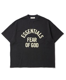 FOG ESSENTIALS(�G�t�I�[�W�[�G�b�Z���V�����Y)��ESSENTIALS CAMPUS 90S SHORT SLEEVE TEE �G�b�Z���V�����Y �L�����p�X�i�C���e�B�[�Y�V���[�g�X���[���e�B�[(T�V���c/�J�b�g�\�[)