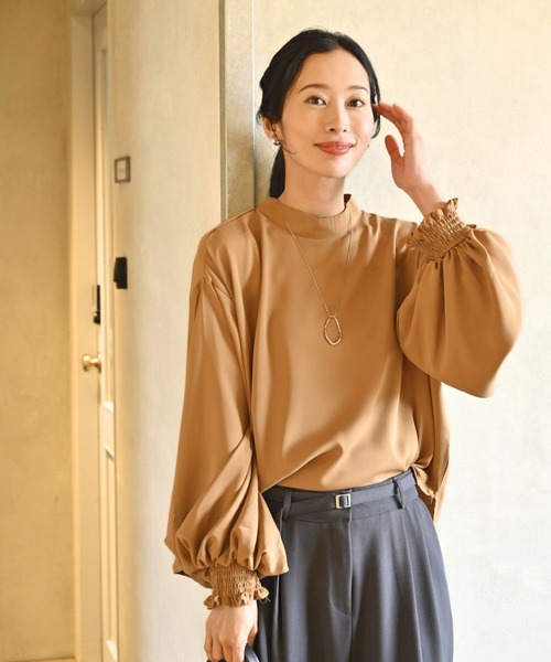 Ehre style(エーレスタイル)の「休日やお仕事に!2way袖 華やか服(シャツ/ブラウス・レディース・ホワイト/ブラウン/ブラック・FREE)」の15枚目の写真