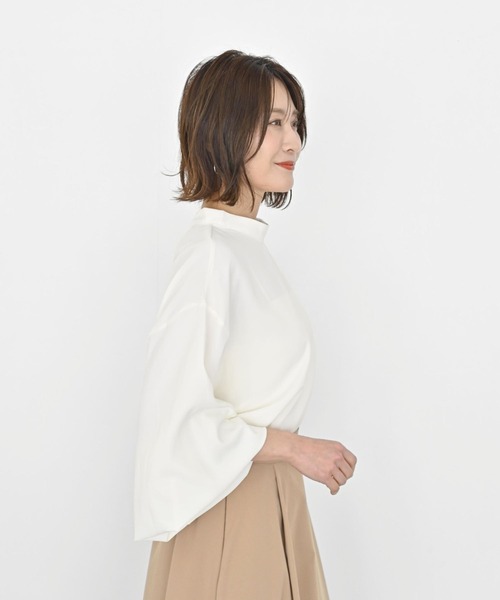 Ehre style(エーレスタイル)の「休日やお仕事に!2way袖 華やか服(シャツ/ブラウス・レディース・ホワイト/ブラウン/ブラック・FREE)」の4枚目の写真