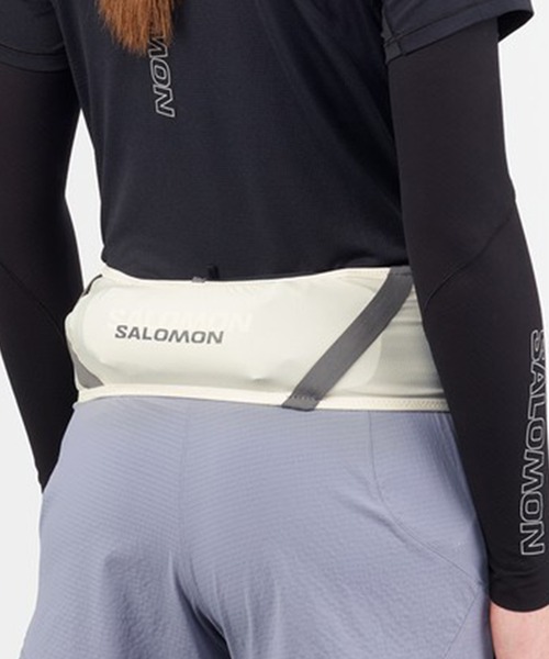 SALOMON(サロモン)の「【SALOMON】PULSE BELT(ボディバッグ/ウエストポーチ・レディース・ブラック/ホワイト・M)」の2枚目の写真