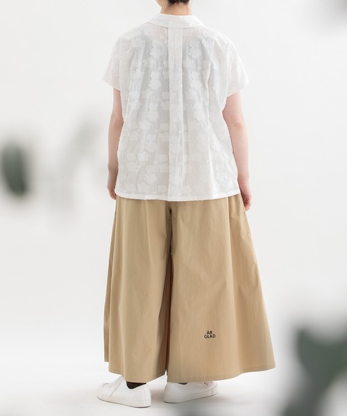 nop de nod(ノップドゥノッド)の「misc Rondeフレンチスリーブシャツ(シャツ/ブラウス・レディース・オフホワイト/ブルー/ブラック・3)」の20枚目の写真