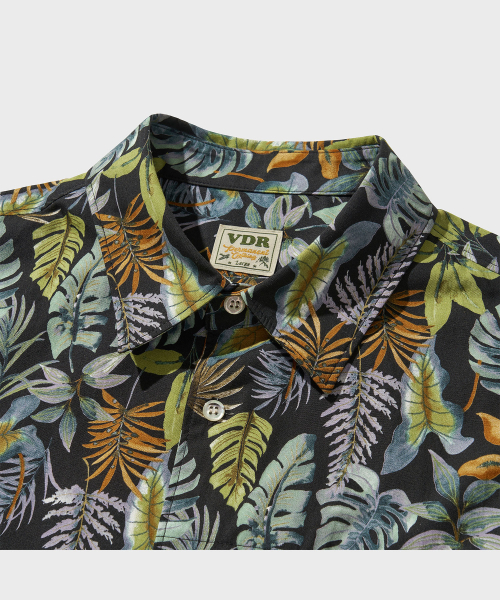 VDR（ブイディアール）の「BUTTON-UP HAWAIIAN SHIRT [Black]（シャツ/ブラウス・メンズ・その他・MEDIUM/LARGE/X-LARGE）」の3枚目の写真