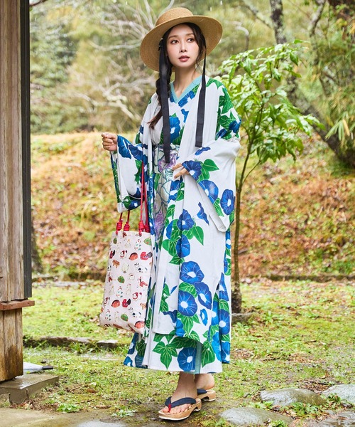 倭物やカヤ（ワモノヤカヤ）の「【倭物やカヤ】容花（かおばな）着物風UV羽織（カーディガン/ボレロ・レディース・ネイビー/キナリ・FREE）」の4枚目の写真