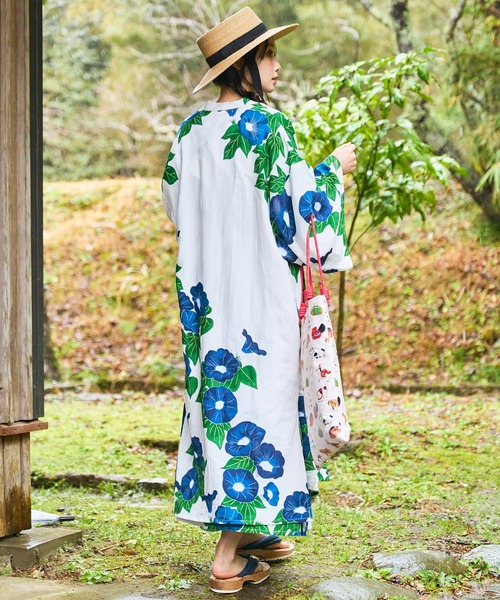 倭物やカヤ（ワモノヤカヤ）の「【倭物やカヤ】容花（かおばな）着物風UV羽織（カーディガン/ボレロ・レディース・ネイビー/キナリ・FREE）」の9枚目の写真