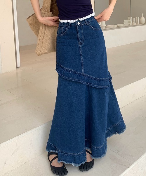 AMAJI(アマジ)の「フリル ミモレ丈 スカート(スカート・レディース・ブルー・SMALL/MEDIUM/LARGE/X-LARGE)」の1枚目の写真
