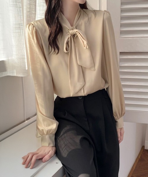 Miniministore（ミニミニストア）の「ボウタイブラウスリボンレディースきれいめ（シャツ/ブラウス・レディース・ホワイト/ブルー/ベージュ・FREE）」の7枚目の写真
