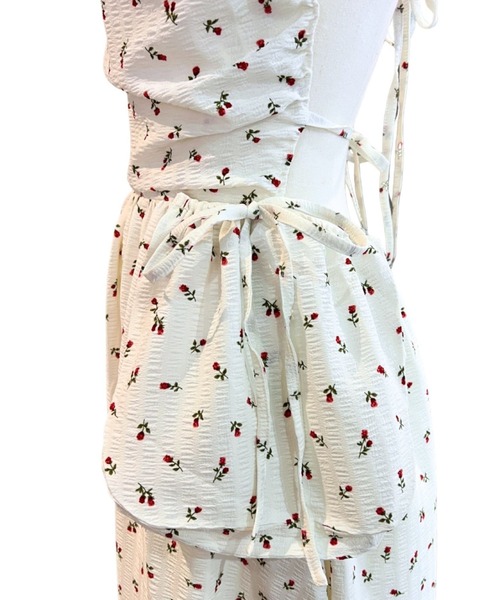 BLOOMING CHARM（ブルーミングチャーム）の「Flower Side Pocket Cami Dress（ワンピース・レディース・オフホワイト・FREE）」の10枚目の写真