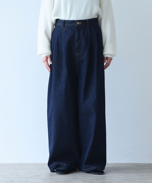 yuni(ユニ )の「Cotton 11oz denim back gum wide pants(デニムパンツ・レディース・ネイビー・M/S)」の12枚目の写真