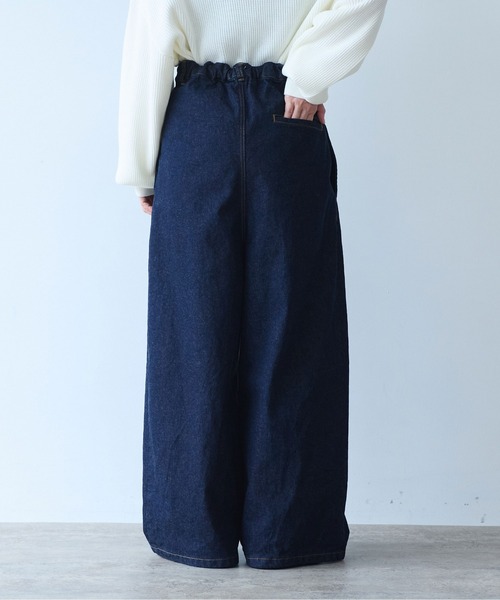 yuni(ユニ )の「Cotton 11oz denim back gum wide pants(デニムパンツ・レディース・ネイビー・M/S)」の14枚目の写真