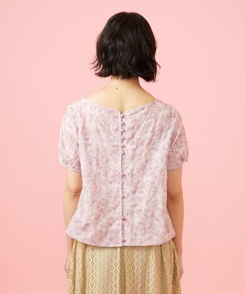 Jocomomola(ホコモモラ)の「【2WAY】Ilusion フラワー総刺繍ブラウス(シャツ/ブラウス・レディース・ブルー/ピンク・42/40)」の15枚目の写真