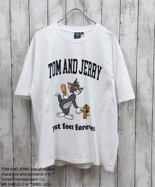 Tom&Jerry(トムアンドジェリー)の「TOM and JERRY オーバーサイズ半袖Tシャツ トム&ジェリー(Tシャツ/カットソー・メンズ・ベージュ/ベージュ系その他/ホワイト系その他2/ネイビー/ホワイト系その他3/ベージュ系その他3/グレー系その他2/ベージュ系その他2/オフホワイト/グレー系その他/チャコール/ダークグリーン/ホワイト系その他/グレー系その他3/ブルー系その他/グリーン系その他・XL/M/L)」の5枚目の写真
