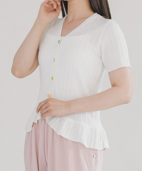 MISCH MASCH(ミッシュマッシュ)の「2026春夏新作 ハートボタン半袖リブトップス(ニット/セーター・レディース・ブルー/ホワイト・フリ-)」の5枚目の写真