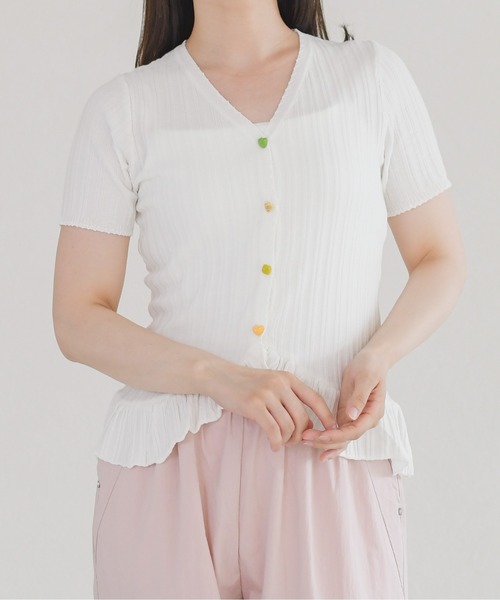 MISCH MASCH(ミッシュマッシュ)の「2026春夏新作 ハートボタン半袖リブトップス(ニット/セーター・レディース・ブルー/ホワイト・フリ-)」の6枚目の写真