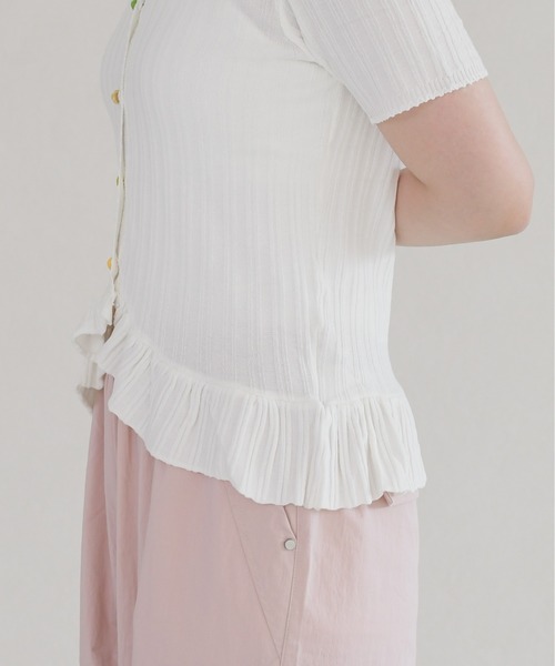 MISCH MASCH(ミッシュマッシュ)の「2026春夏新作 ハートボタン半袖リブトップス(ニット/セーター・レディース・ブルー/ホワイト・フリ-)」の12枚目の写真