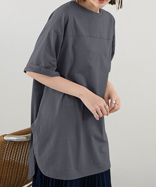 Flugge(フラッジー)の「サイドスリット半袖カットソー(Tシャツ/カットソー・レディース・ブルー/グレー/ブラック/ホワイト・FREE)」の3枚目の写真