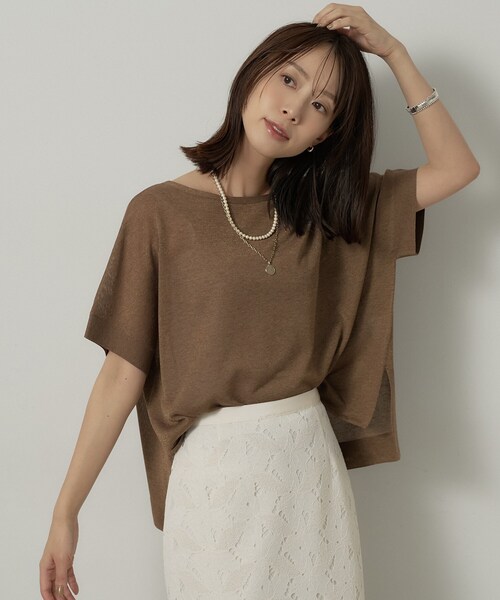UNTITLED(アンタイトル)の「【アンサンブル可/品のある透け感】Tシャツ風ニットトップス(ニット/セーター・レディース・ナチュラル/パープル系/グレー/ブラウン系・00/02/04/44/48)」の2枚目の写真