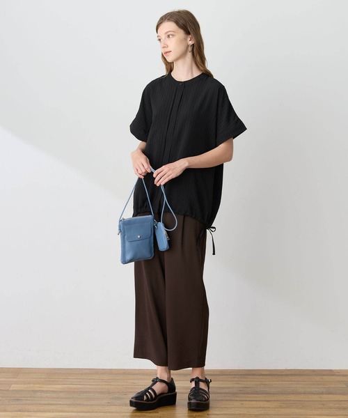 LE SOUK HOLIDAY(ルスークホリデー)の「トリコット裾ドロストブラウス【接触冷感・UVカット】(シャツ/ブラウス・レディース・ブルー/ブラック・M/L)」の11枚目の写真