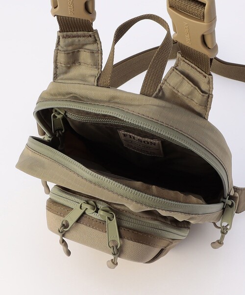 FILSON(フィルソン)の「FILSON/フィルソン Fishing Chest Pack/フィッシング チェスト パック(ショルダーバッグ・メンズ・オリーブ・フリ-)」の8枚目の写真