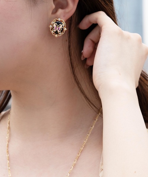 ANNA SUI（アナスイ）の「蝶モチーフ オーバルピアス（ピアス（両耳用）・レディース・パープル/ゴールド・ONE SIZE）」の9枚目の写真