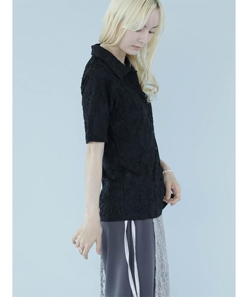 :ETHROF(イーサオブ)の「FLOWER JACQUARD SHEER SHIRT(その他トップス・レディース・ブラック/アイボリー・FREE)」の6枚目の写真