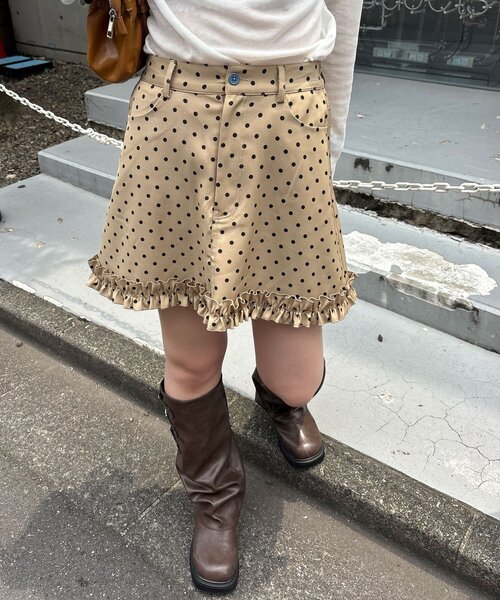 CIAOPANIC(チャオパニック)の「フリルヘムドットミニスカート(スカート・レディース・カーキ/ブラック/ベージュ・ONE SIZE)」の6枚目の写真