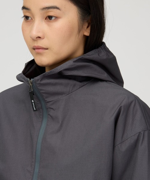 Snow Peak（スノーピーク）の「Snow Peak / Cotton Ripstop Parka W's コットンリップストップ パーカー（パーカー・レディース・アイボリー/チャコール/ライトブルー・1/3/2）」の12枚目の写真