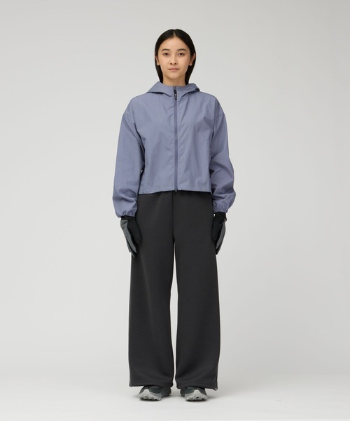 Snow Peak（スノーピーク）の「Snow Peak / Cotton Ripstop Parka W's コットンリップストップ パーカー（パーカー・レディース・アイボリー/チャコール/ライトブルー・1/3/2）」の6枚目の写真