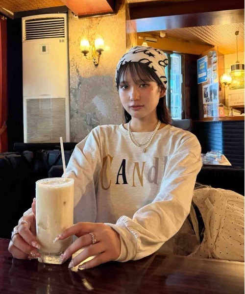 AS KNOW AS plus（アズノゥアズプラス）の「☆Astar スターロゴビーニー（ニットキャップ/ビーニー・レディース・ブラック/ブラウン/アイボリー・FREE）」の5枚目の写真