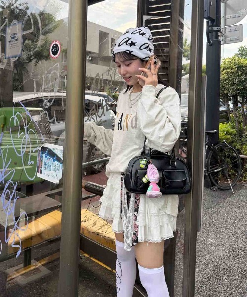 AS KNOW AS plus（アズノゥアズプラス）の「☆Astar スターロゴビーニー（ニットキャップ/ビーニー・レディース・ブラック/ブラウン/アイボリー・FREE）」の9枚目の写真