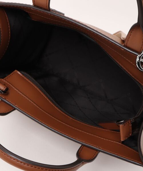 MICHAEL KORS(マイケルコース)の「COOPER トップジップ ストラクチャー トート クロスボディ(ショルダーバッグ・メンズ・ブラウン系・FREE)」の4枚目の写真