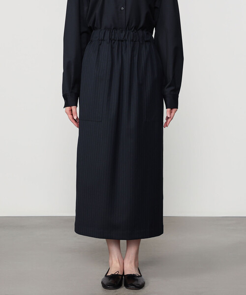 nicholson&nicholson(ニコルソンアンドニコルソン)の「nicholson & nicholson | ストレッチウール スカート WOMEN(スカート・レディース・ブルー系その他5/チャコール・38)」の13枚目の写真
