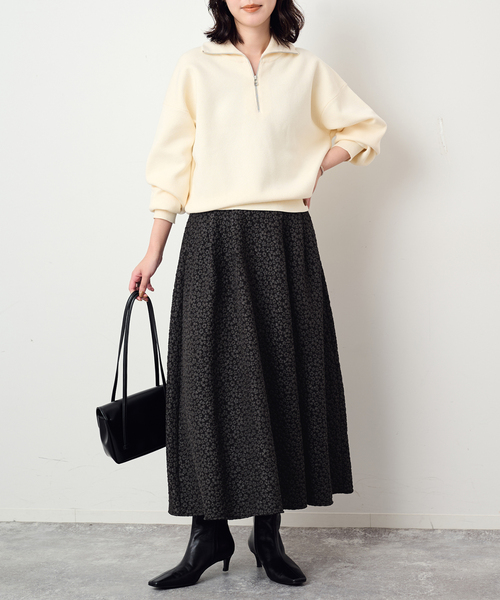 SLOBE IENA(スローブイエナ)の「《/WEB限定カラーあり》フラワージャガードフレアスカート(スカート・レディース・ブラック系その他/チャコールグレー/ピンク・38/36)」の10枚目の写真