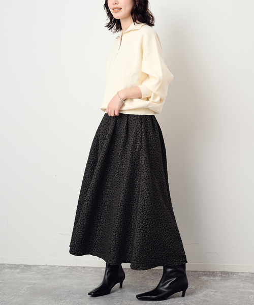 SLOBE IENA(スローブイエナ)の「《/WEB限定カラーあり》フラワージャガードフレアスカート(スカート・レディース・ブラック系その他/チャコールグレー/ピンク・38/36)」の11枚目の写真