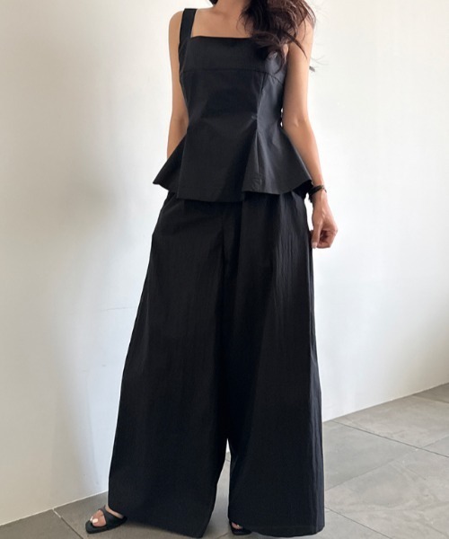 FLINEA(フリネア)の「無地タンクトップ&リラックスワイドパンツセットアップ(セットアップ・レディース・ホワイト/ブラック・FREE)」の10枚目の写真