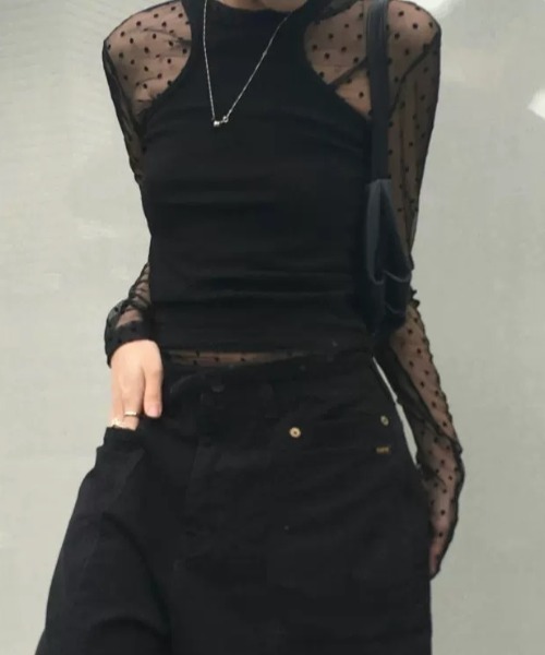 Vipoa(ヴィポア)の「Polka dot tulle tops(Tシャツ/カットソー・レディース・ホワイト/ブラック・FREE)」の13枚目の写真