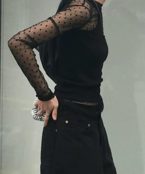 Vipoa(ヴィポア)の「Polka dot tulle tops(Tシャツ/カットソー・レディース・ホワイト/ブラック・FREE)」の9枚目の写真
