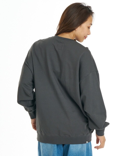 BILLABONG(ビラボン)の「BILLABONG ウィメンズ GRAPHIC LOOSE FIT CREW トレーナー 【LOOSE FIT】【2026年秋冬モデル】/ビラボンクルーネックスウェット(スウェット・レディース・イエロー系その他/ホワイト/アイボリー/オフホワイト・LARGE/MEDIUM)」の14枚目の写真