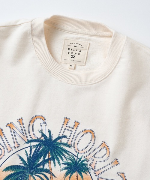 BILLABONG(ビラボン)の「BILLABONG ウィメンズ GRAPHIC LOOSE FIT CREW トレーナー 【LOOSE FIT】【2026年秋冬モデル】/ビラボンクルーネックスウェット(スウェット・レディース・イエロー系その他/ホワイト/アイボリー/オフホワイト・LARGE/MEDIUM)」の12枚目の写真