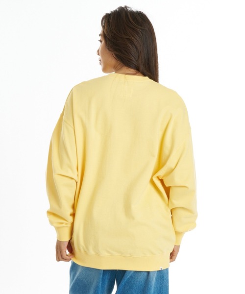 BILLABONG(ビラボン)の「BILLABONG ウィメンズ GRAPHIC LOOSE FIT CREW トレーナー 【LOOSE FIT】【2026年秋冬モデル】/ビラボンクルーネックスウェット(スウェット・レディース・イエロー系その他/ホワイト/アイボリー/オフホワイト・LARGE/MEDIUM)」の16枚目の写真